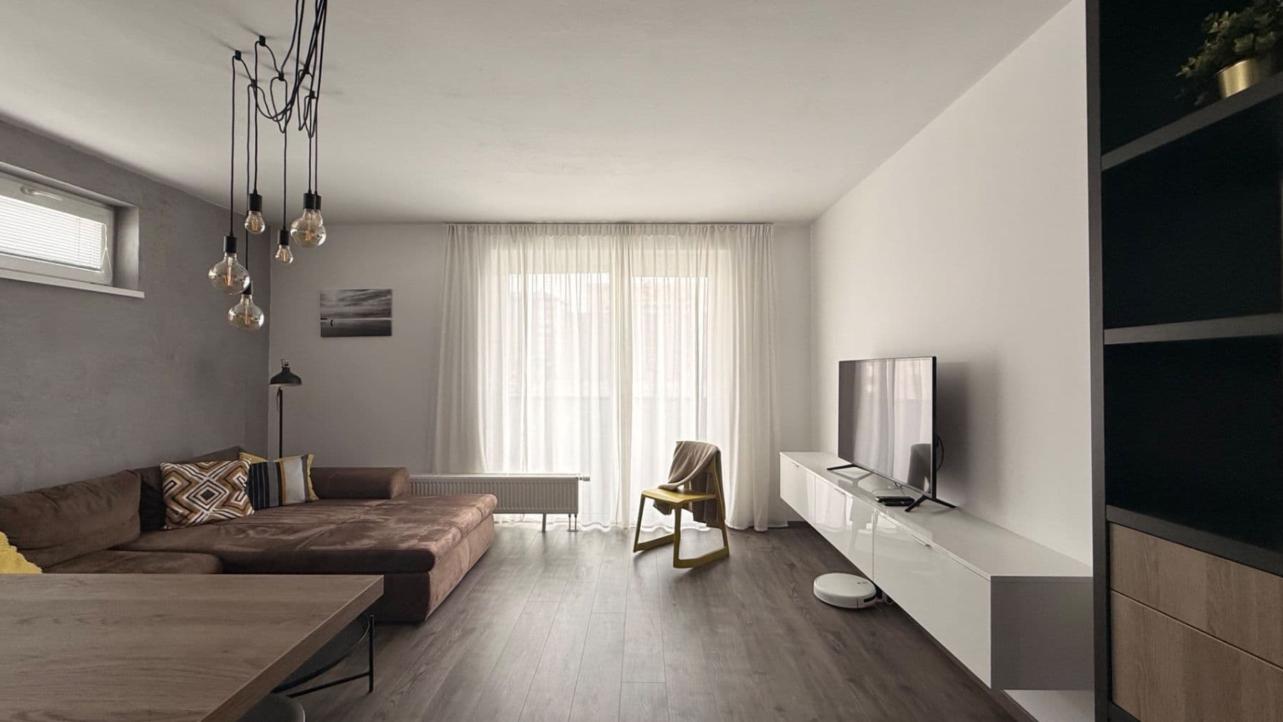 Pronájem bytu 2+1 52 m², Pri Hrubej lúke, Dúbravka, Bratislavský kraj Pronájem bytu 2+1 52 m², Pri Hrubej lúke, Dúbravka, Bratislavský kraj