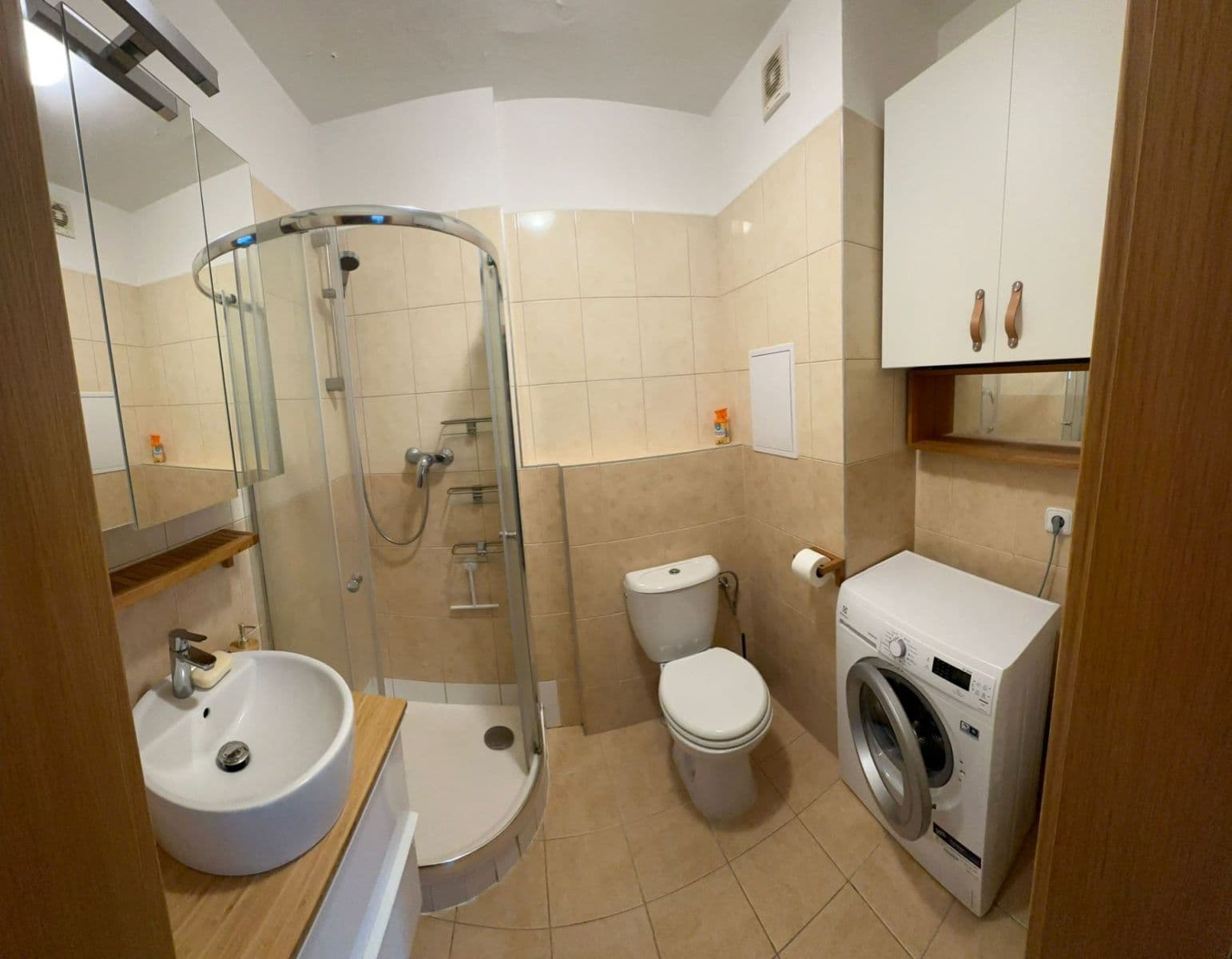 Pronájem bytu 2+kk 45 m², Hrušovanské náměstí, Praha, Praha Pronájem bytu 2+kk 45 m², Hrušovanské náměstí, Praha, Praha