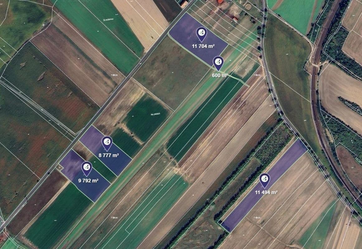 Prodej pozemku 82.167 m², Vrutice, Ústecký kraj Prodej pozemku 82.167 m², Vrutice, Ústecký kraj