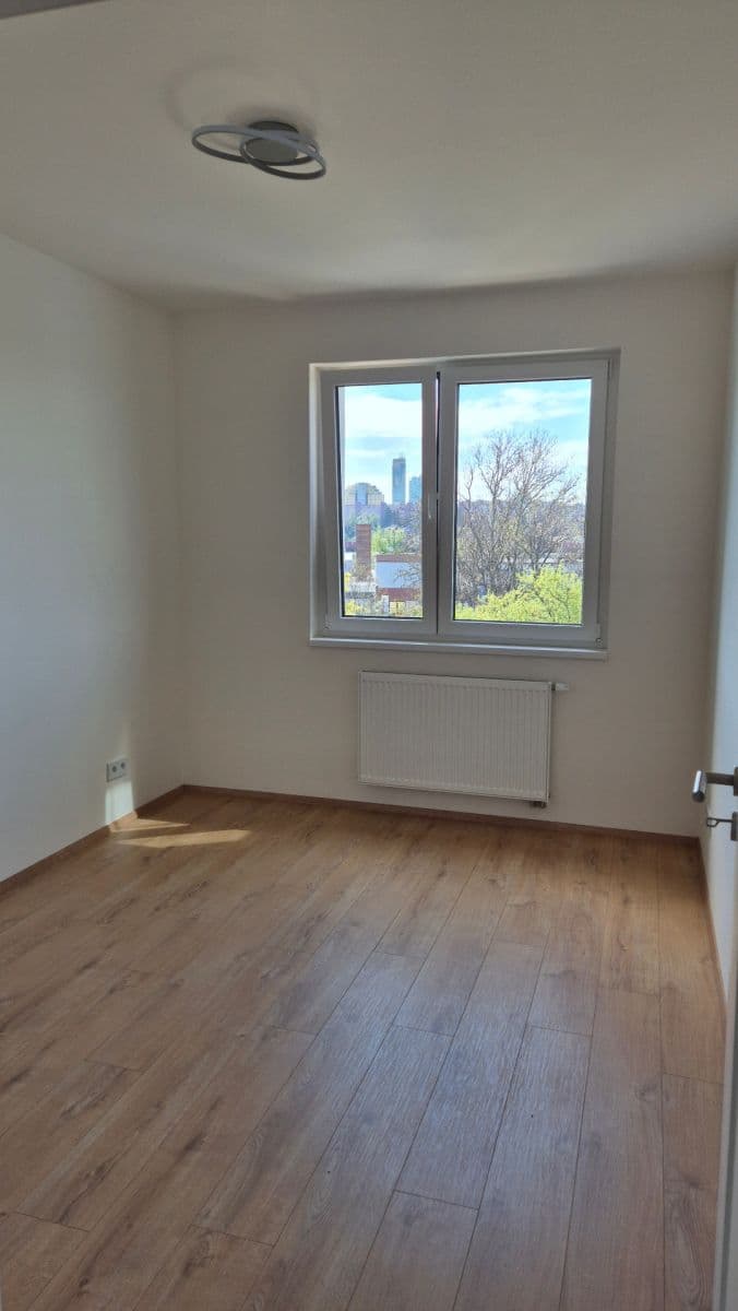Pronájem bytu 2+kk 45 m², Strančická, Praha, Praha Pronájem bytu 2+kk 45 m², Strančická, Praha, Praha