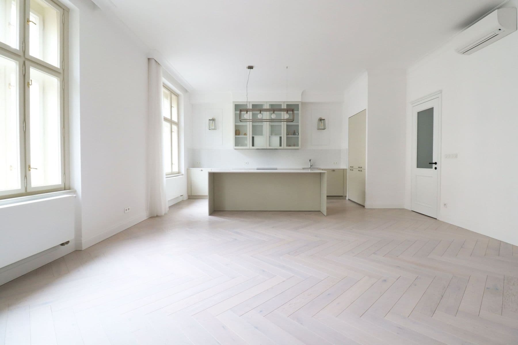 Pronájem bytu 2+kk 75 m², Mánesova, Praha, Praha Pronájem bytu 2+kk 75 m², Mánesova, Praha, Praha