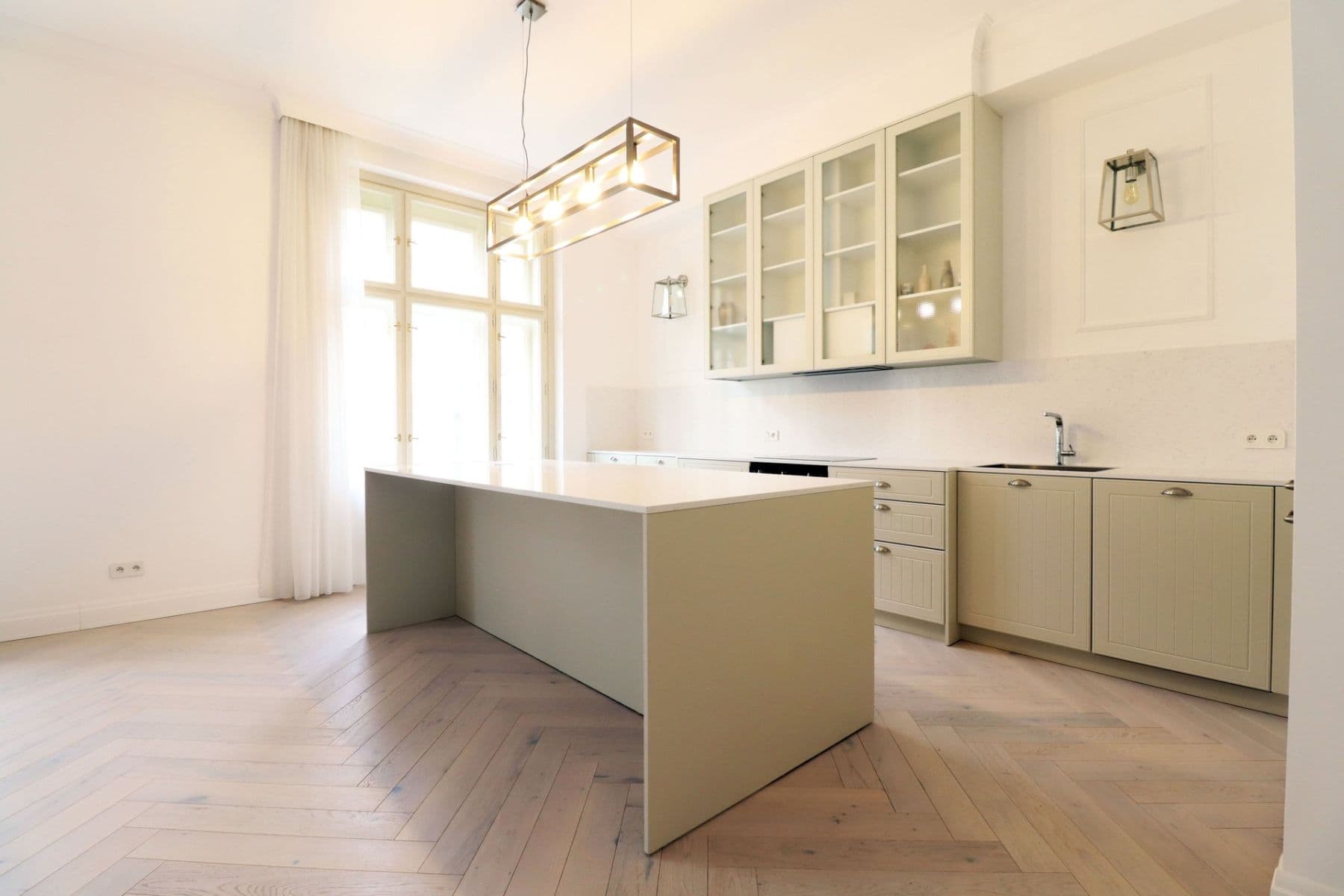 Pronájem bytu 2+kk 75 m², Mánesova, Praha, Praha Pronájem bytu 2+kk 75 m², Mánesova, Praha, Praha