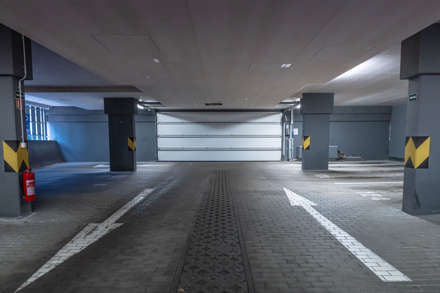 Prodej garáže 20 m², Honzíkova, Praha, Praha Prodej garáže 20 m², Honzíkova, Praha, Praha