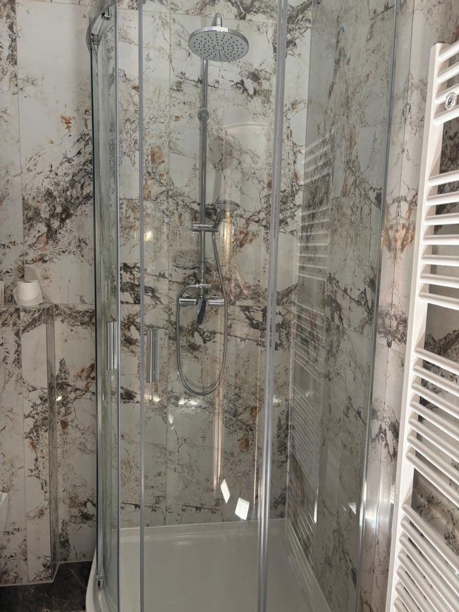 Pronájem bytu 2+kk 35 m², Řevnická, Lety, Středočeský kraj Pronájem bytu 2+kk 35 m², Řevnická, Lety, Středočeský kraj