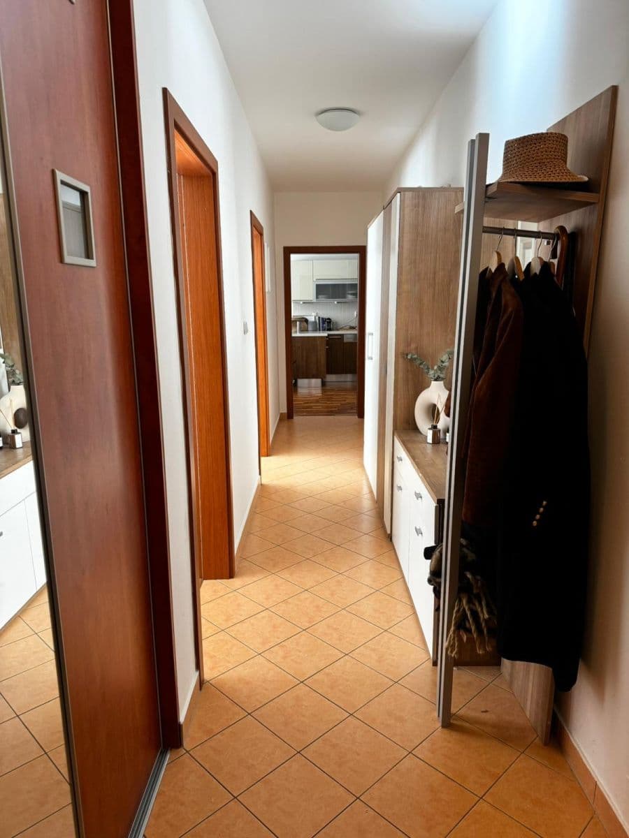 Pronájem bytu 3+kk 78 m², Budapešťská, Praha, Praha Pronájem bytu 3+kk 78 m², Budapešťská, Praha, Praha