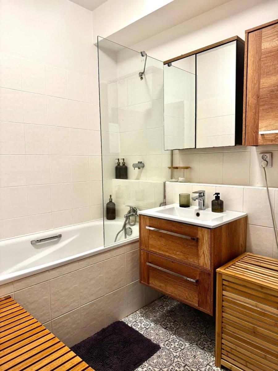 Pronájem bytu 3+kk 78 m², Budapešťská, Praha, Praha Pronájem bytu 3+kk 78 m², Budapešťská, Praha, Praha