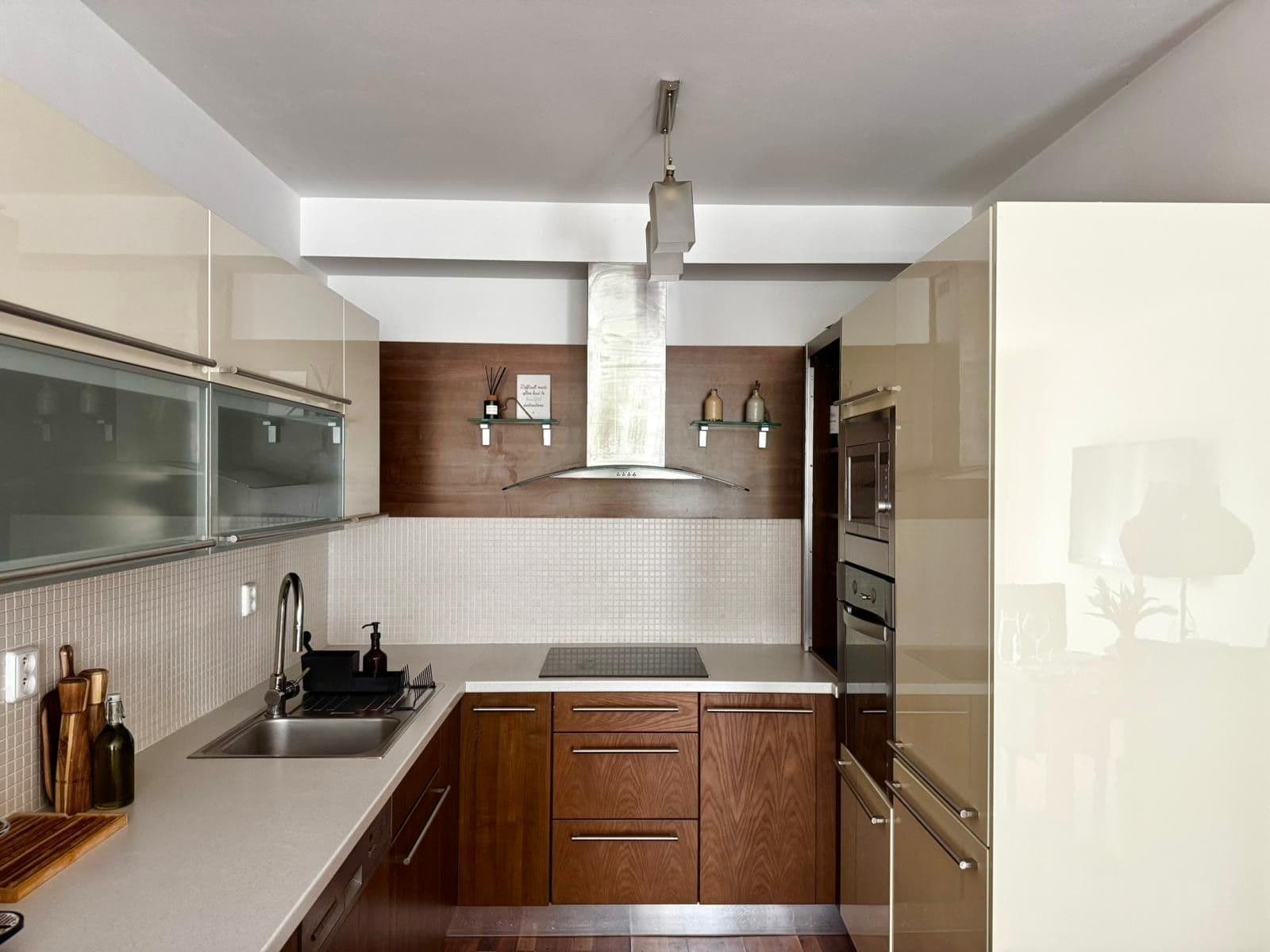 Pronájem bytu 3+kk 78 m², Budapešťská, Praha, Praha Pronájem bytu 3+kk 78 m², Budapešťská, Praha, Praha