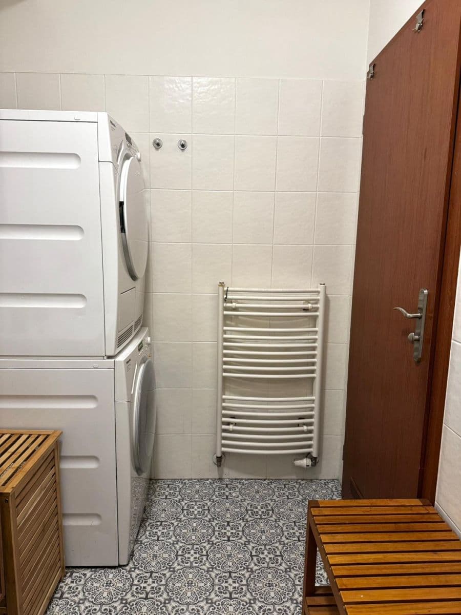 Pronájem bytu 3+kk 78 m², Budapešťská, Praha, Praha Pronájem bytu 3+kk 78 m², Budapešťská, Praha, Praha