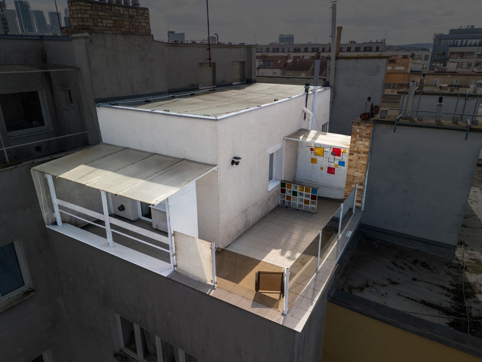 Prodej bytu 1+kk 27 m², U Gymnázia, Praha, Praha Prodej bytu 1+kk 27 m², U Gymnázia, Praha, Praha