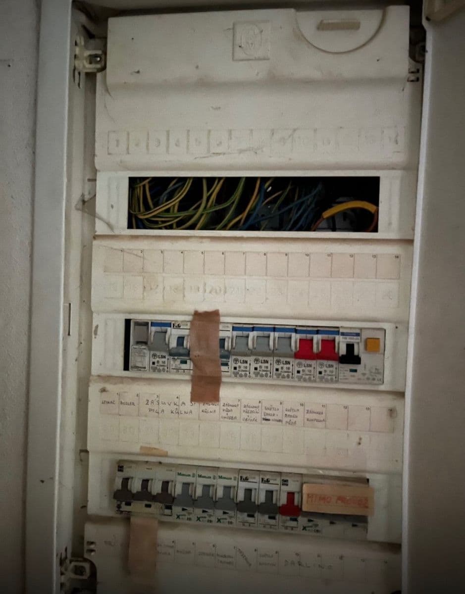 Prodej domu 120 m², pozemek 400 m², Krouna, Pardubický kraj Prodej domu 120 m², pozemek 400 m², Krouna, Pardubický kraj