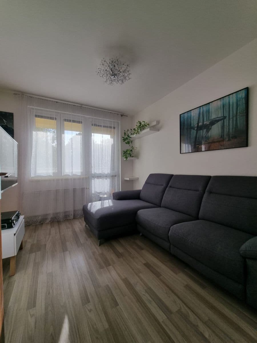 Pronájem bytu 2+kk 52 m², V Honech, Klecany, Středočeský kraj Pronájem bytu 2+kk 52 m², V Honech, Klecany, Středočeský kraj