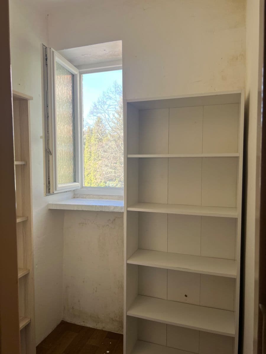 Prodej bytu 2+1 50 m², Handlová, Trenčiansky kraj Prodej bytu 2+1 50 m², Handlová, Trenčiansky kraj