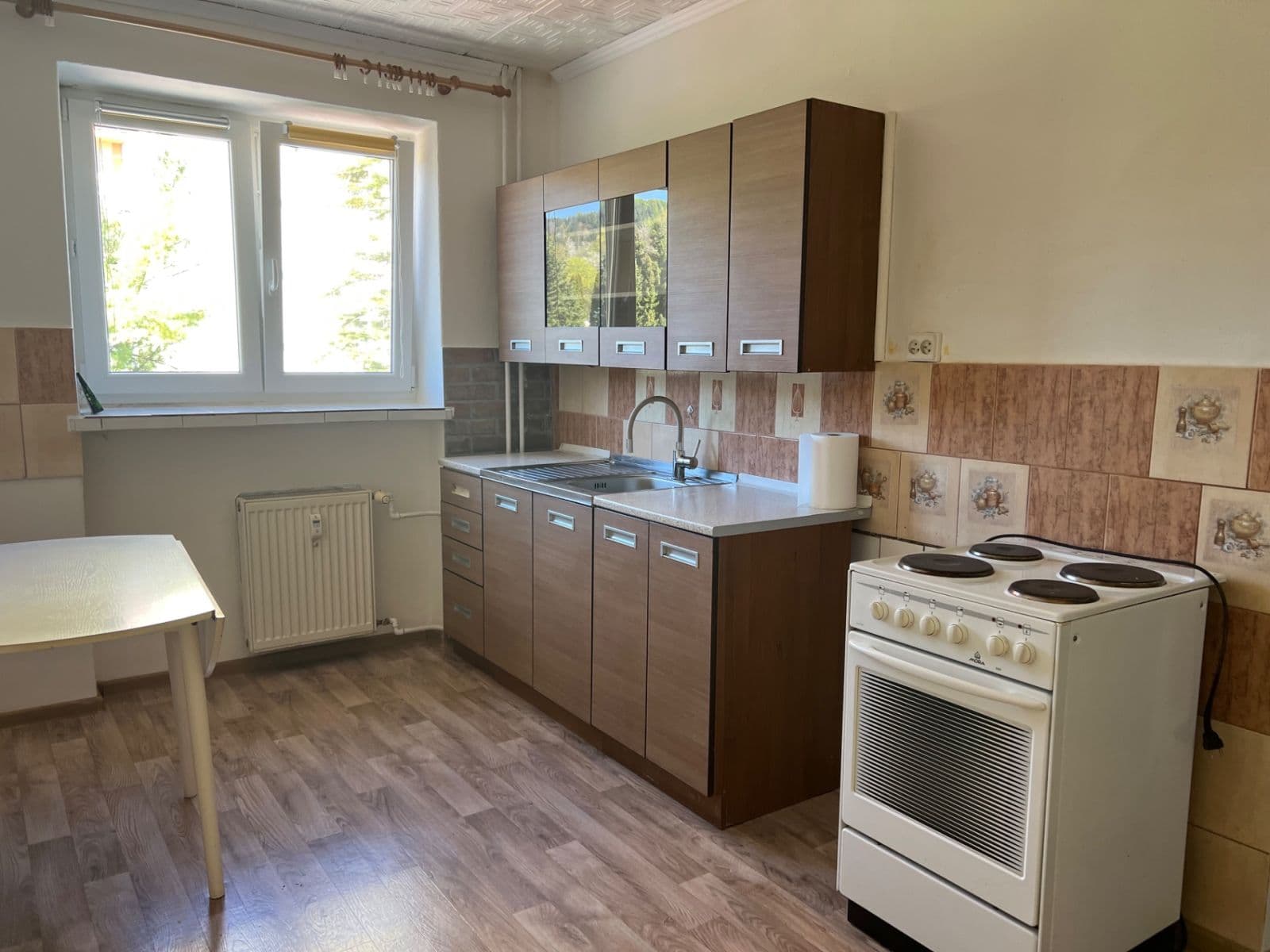 Prodej bytu 2+1 50 m², Handlová, Trenčiansky kraj Prodej bytu 2+1 50 m², Handlová, Trenčiansky kraj