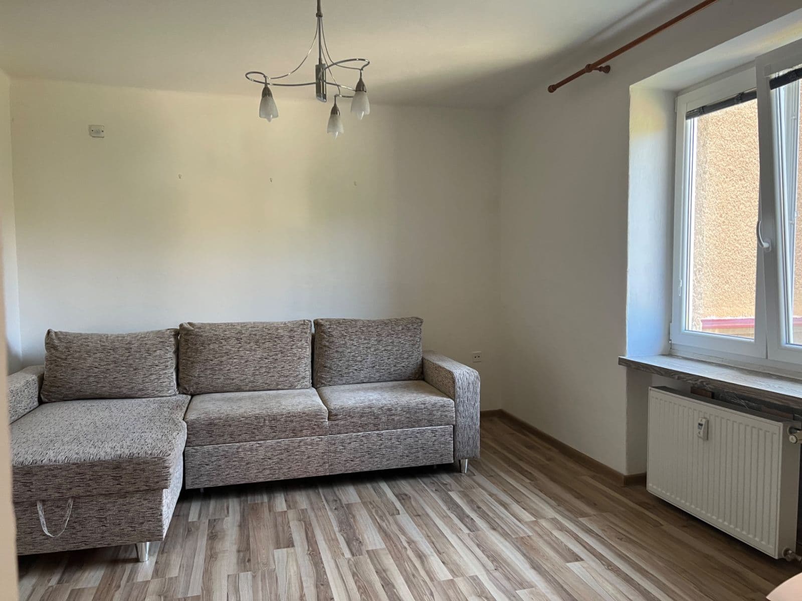 Prodej bytu 2+1 50 m², Handlová, Trenčiansky kraj Prodej bytu 2+1 50 m², Handlová, Trenčiansky kraj