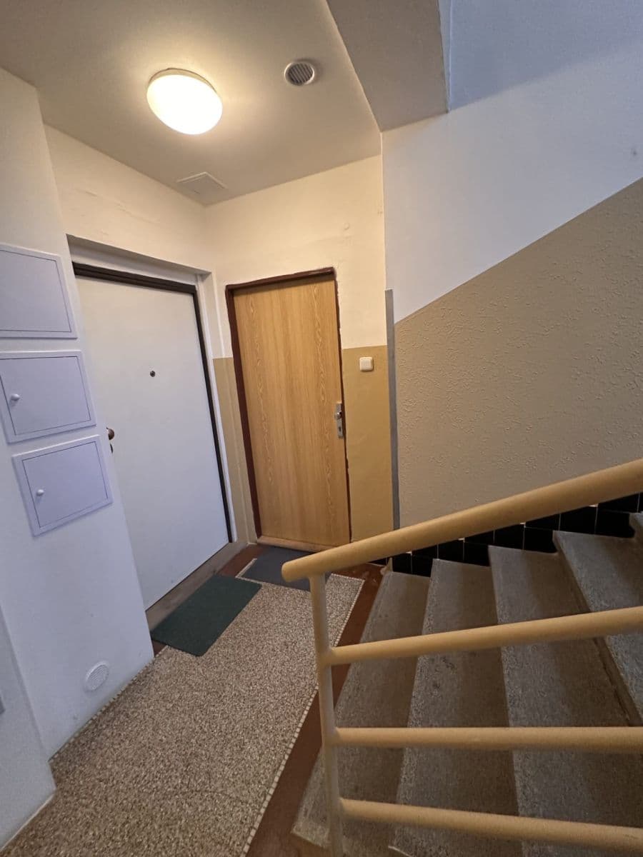 Pronájem bytu 1+kk 23 m², Strančická, Praha, Praha Pronájem bytu 1+kk 23 m², Strančická, Praha, Praha