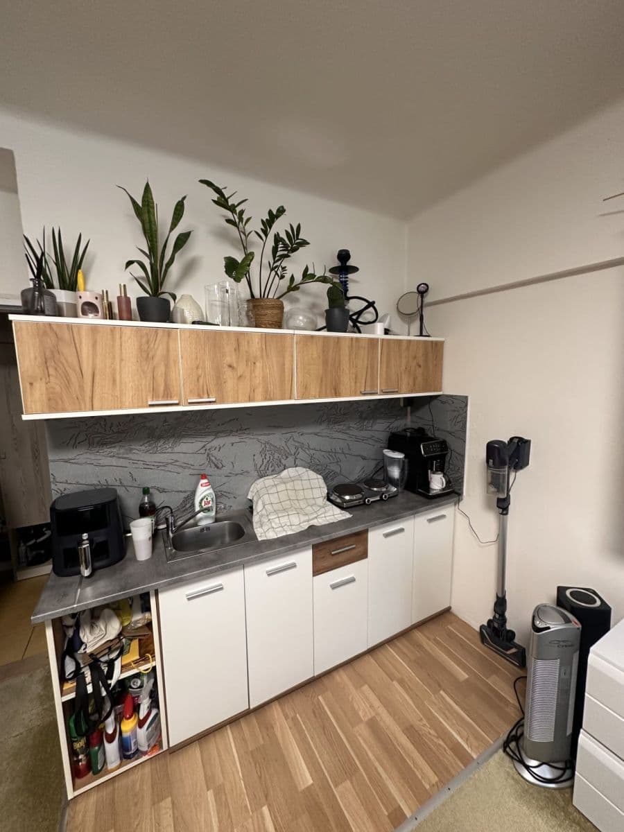Pronájem bytu 1+kk 23 m², Strančická, Praha, Praha Pronájem bytu 1+kk 23 m², Strančická, Praha, Praha