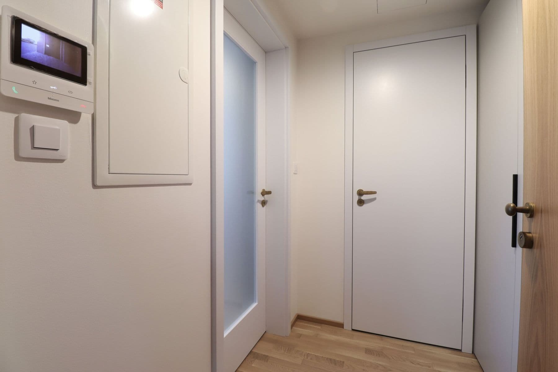Pronájem bytu 1+kk 36 m², Toyen, Praha, Praha Pronájem bytu 1+kk 36 m², Toyen, Praha, Praha