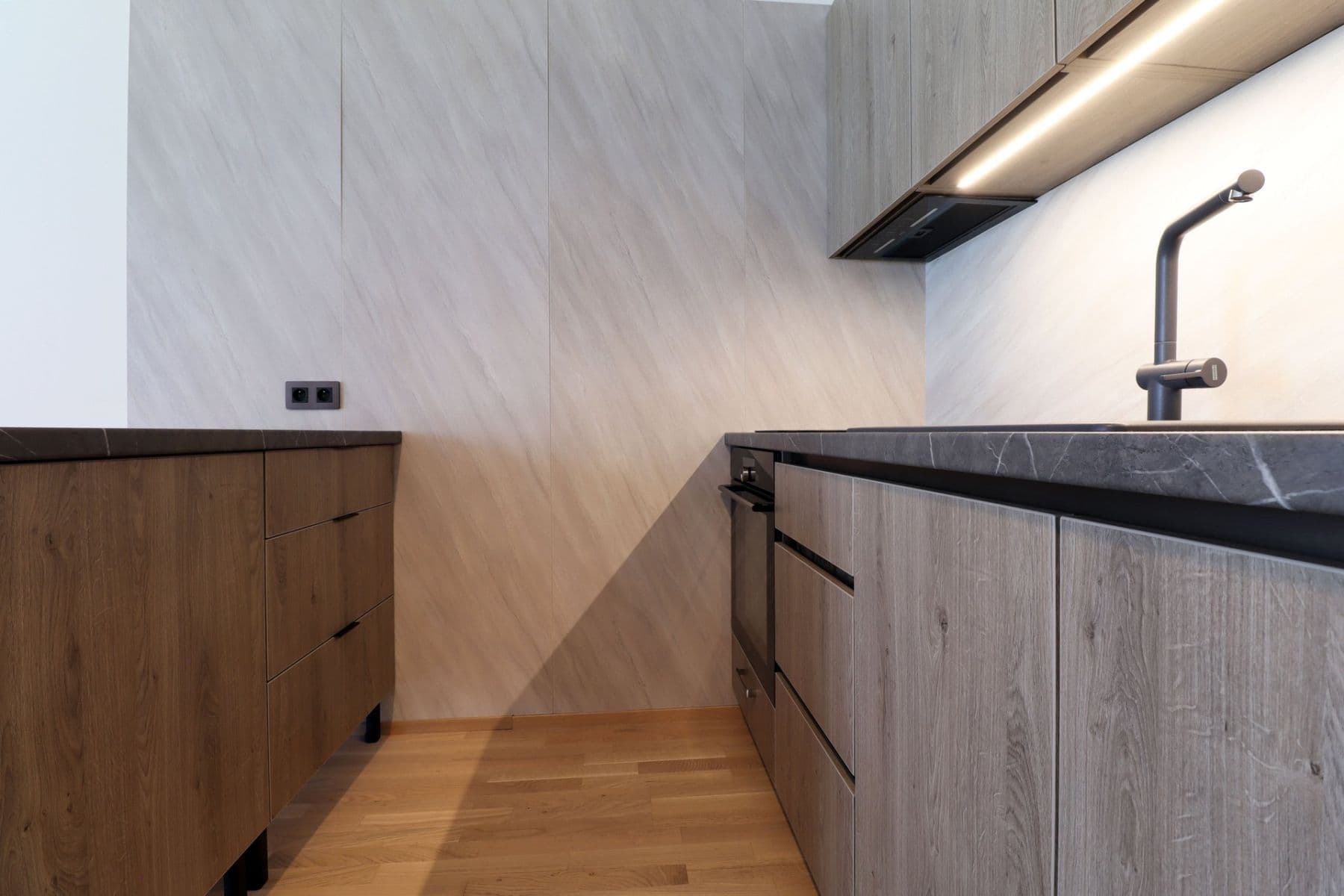 Pronájem bytu 1+kk 36 m², Toyen, Praha, Praha Pronájem bytu 1+kk 36 m², Toyen, Praha, Praha