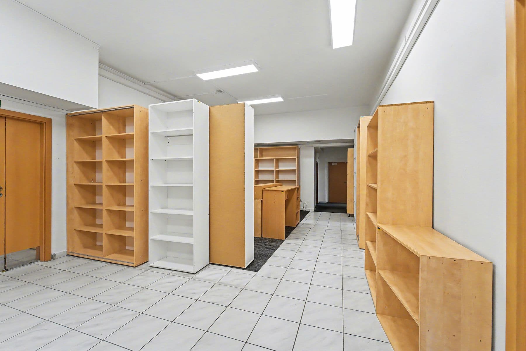 Prodej kanceláře 2.004 m², Čermákova, Kladno, Středočeský kraj Prodej kanceláře 2.004 m², Čermákova, Kladno, Středočeský kraj