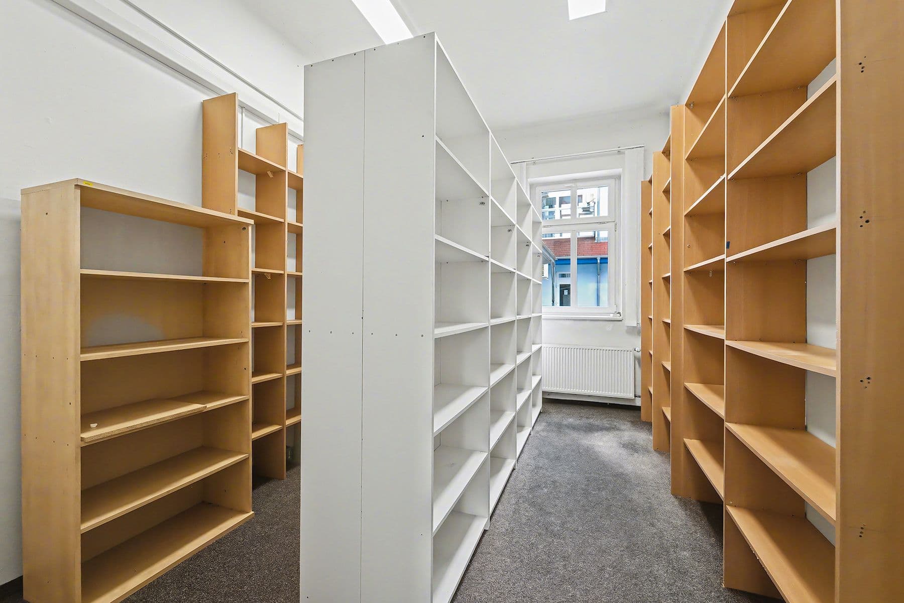 Prodej kanceláře 2.004 m², Čermákova, Kladno, Středočeský kraj Prodej kanceláře 2.004 m², Čermákova, Kladno, Středočeský kraj