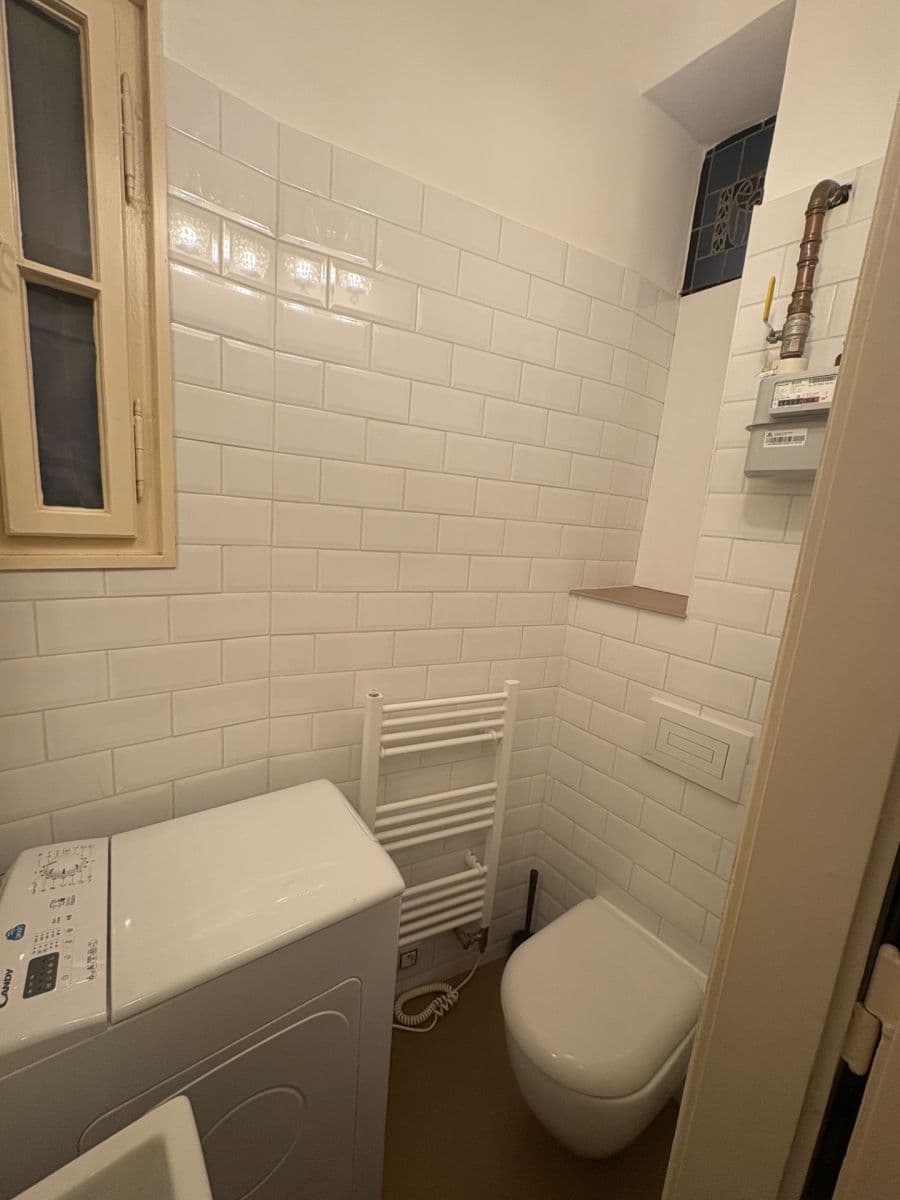 Pronájem bytu 2+kk 47 m², Elišky Krásnohorské, Praha, Praha Pronájem bytu 2+kk 47 m², Elišky Krásnohorské, Praha, Praha