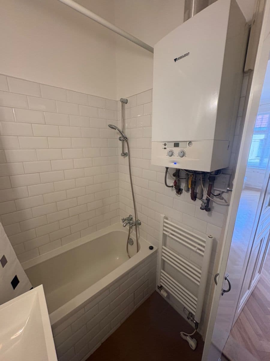 Pronájem bytu 2+kk 47 m², Elišky Krásnohorské, Praha, Praha Pronájem bytu 2+kk 47 m², Elišky Krásnohorské, Praha, Praha