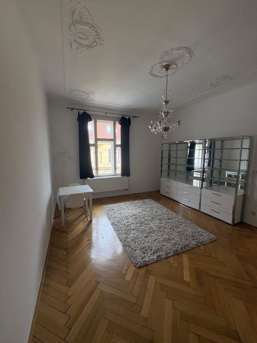 Pronájem bytu 2+kk 47 m², Elišky Krásnohorské, Praha, Praha Pronájem bytu 2+kk 47 m², Elišky Krásnohorské, Praha, Praha