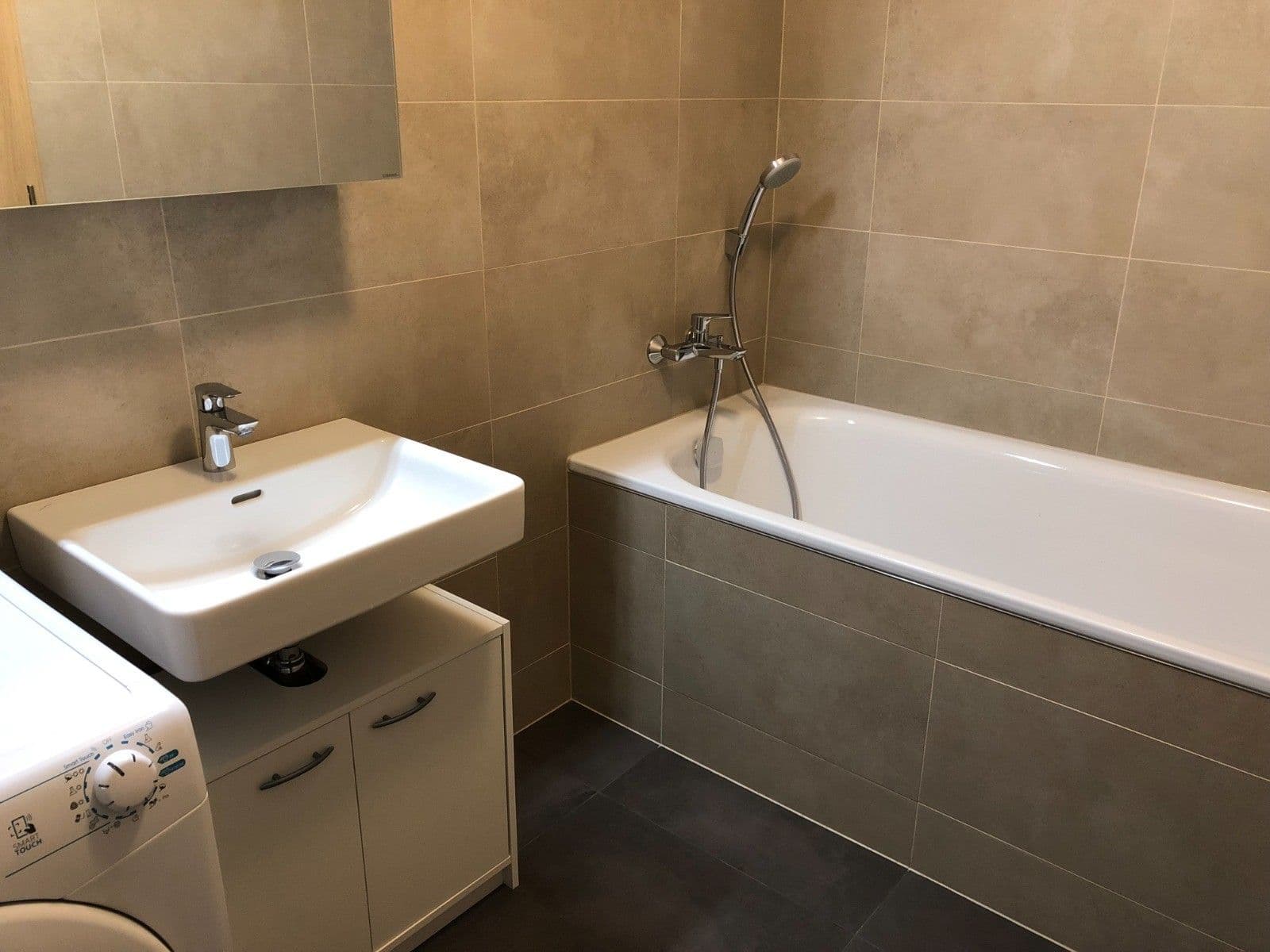 Prodej bytu 2+kk 55 m², náměstí Biskupa Bruna, Ostrava, Moravskoslezský kraj Prodej bytu 2+kk 55 m², náměstí Biskupa Bruna, Ostrava, Moravskoslezský kraj