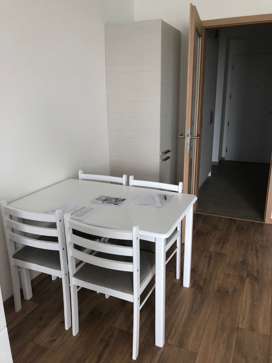 Prodej bytu 1+kk 44 m², náměstí Biskupa Bruna, Ostrava, Moravskoslezský kraj Prodej bytu 1+kk 44 m², náměstí Biskupa Bruna, Ostrava, Moravskoslezský kraj