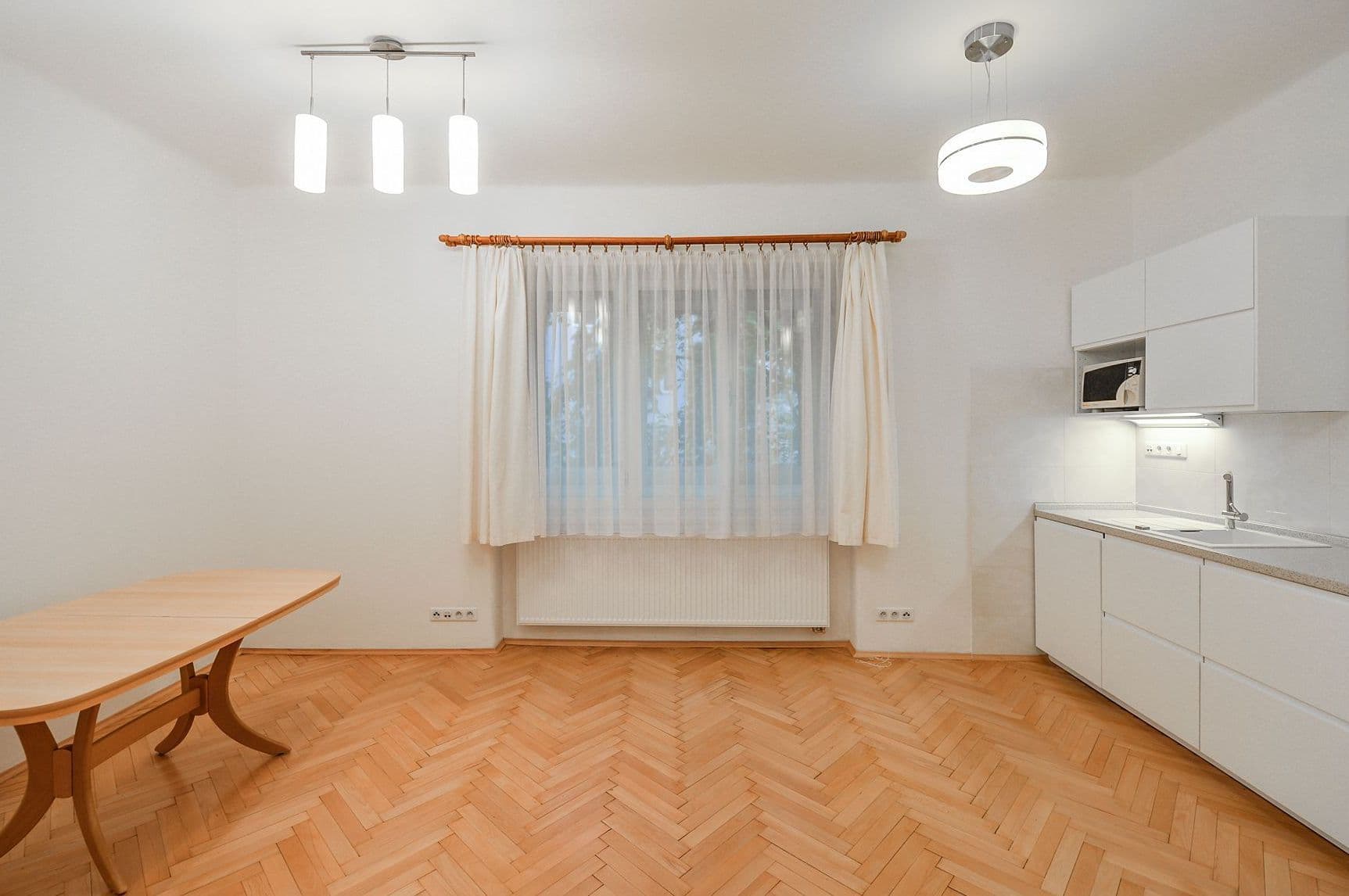 Pronájem bytu 2+kk 55 m², Na Jezerce, Praha, Praha Pronájem bytu 2+kk 55 m², Na Jezerce, Praha, Praha