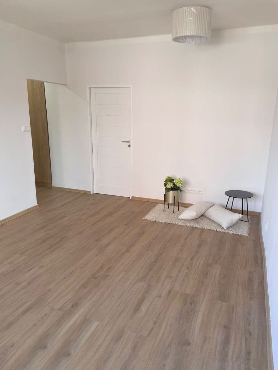 Pronájem bytu 2+kk 55 m², Žilinská, Ostrava, Moravskoslezský kraj Pronájem bytu 2+kk 55 m², Žilinská, Ostrava, Moravskoslezský kraj