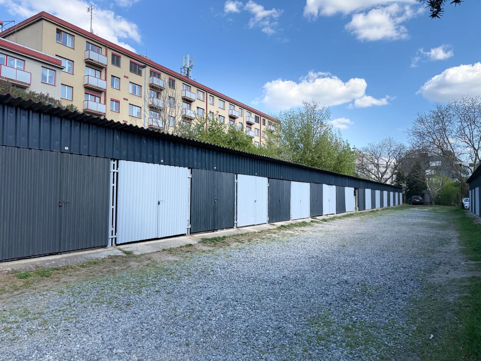 Pronájem garáže 16 m², Praha, Praha Pronájem garáže 16 m², Praha, Praha