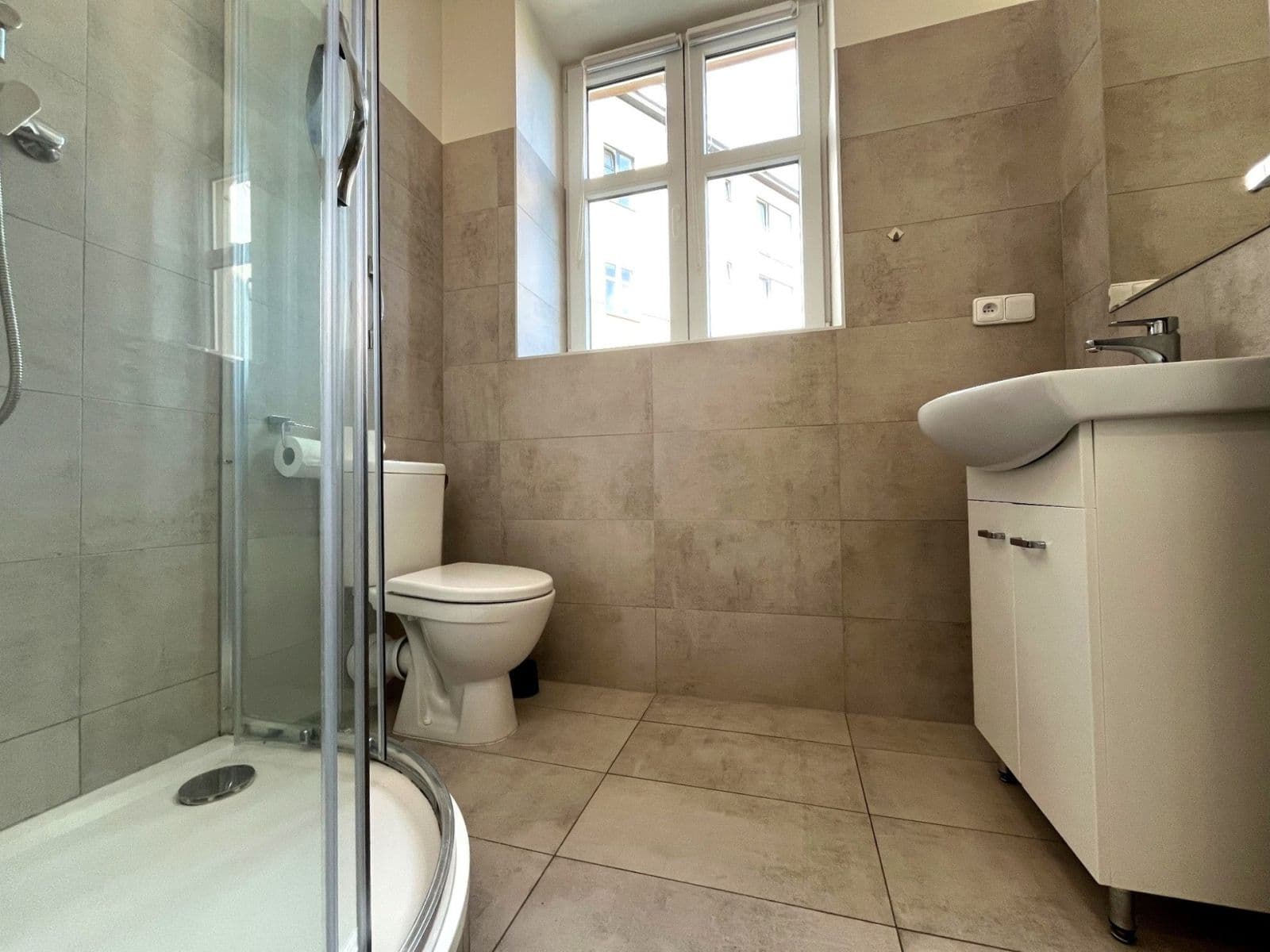 Pronájem bytu 2+kk 47 m², Mathonova, Brno, Jihomoravský kraj Pronájem bytu 2+kk 47 m², Mathonova, Brno, Jihomoravský kraj