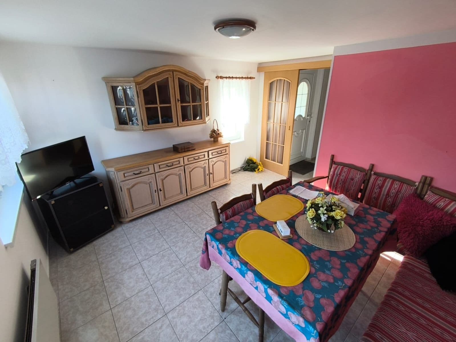 Prodej domu 110 m², pozemek 473 m², Essenská, Hradištko, Středočeský kraj Prodej domu 110 m², pozemek 473 m², Essenská, Hradištko, Středočeský kraj