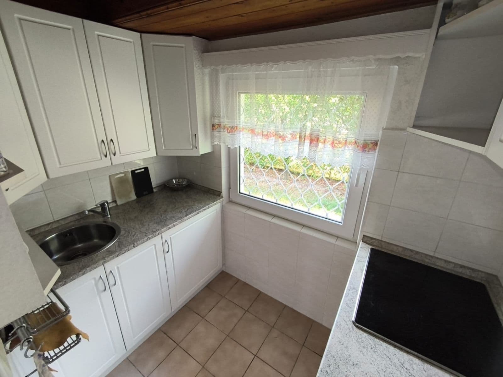 Prodej domu 110 m², pozemek 473 m², Essenská, Hradištko, Středočeský kraj Prodej domu 110 m², pozemek 473 m², Essenská, Hradištko, Středočeský kraj