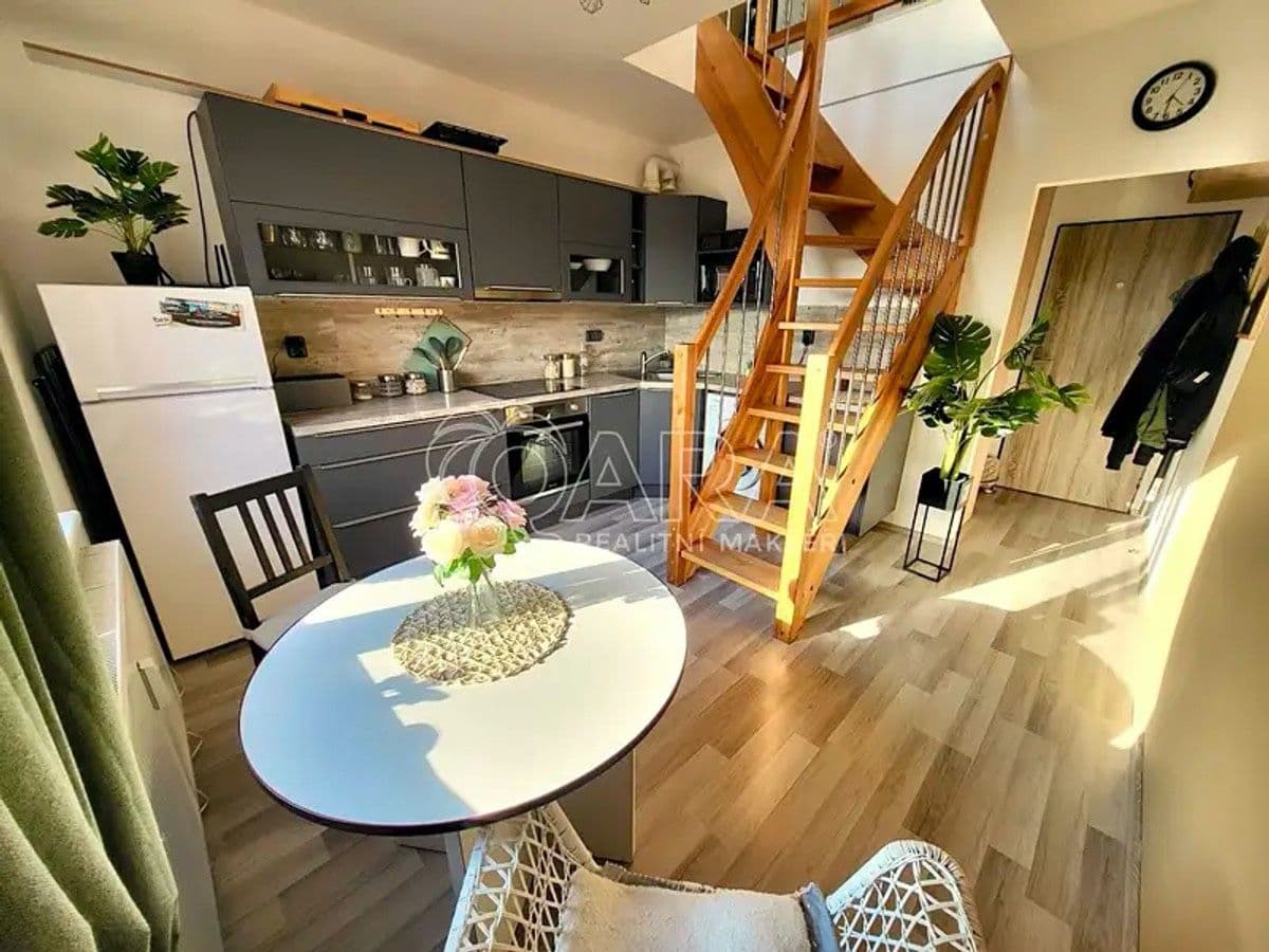 Prodej bytu 1+1 36 m², Herejkova, Starý Plzenec, Plzeňský kraj Prodej bytu 1+1 36 m², Herejkova, Starý Plzenec, Plzeňský kraj