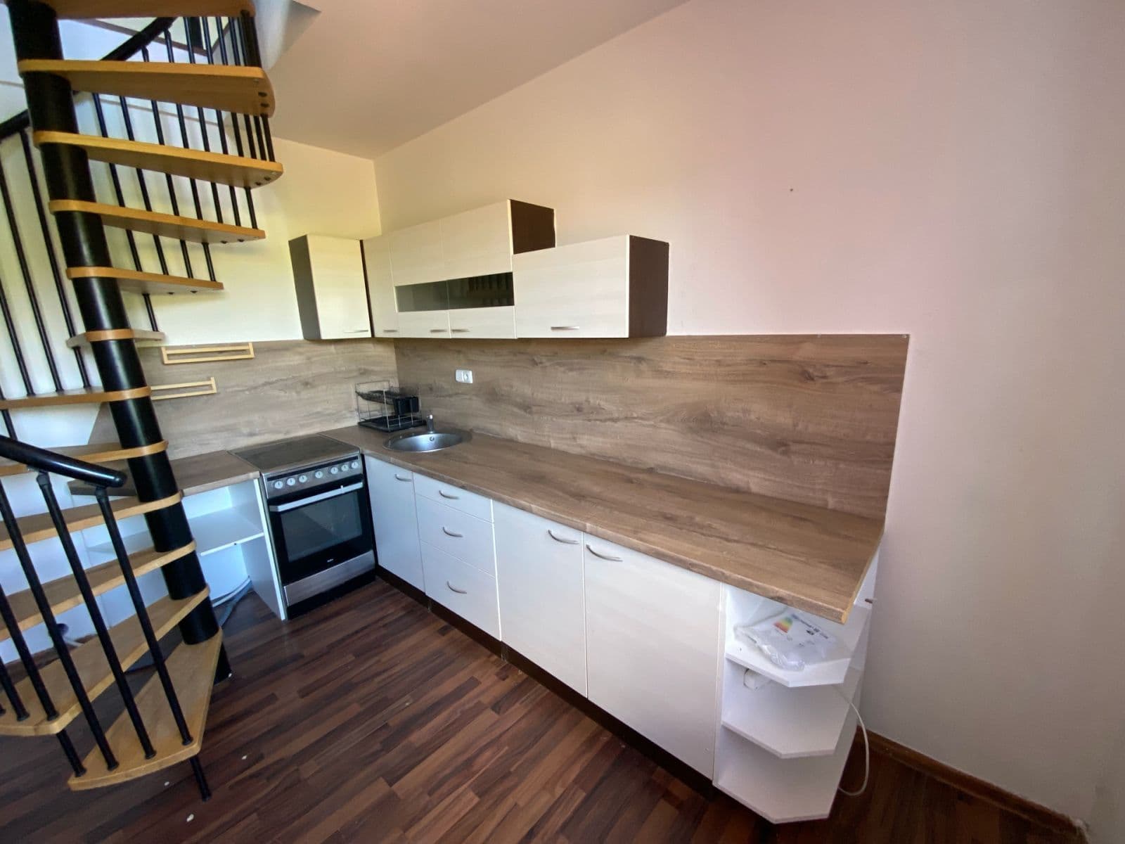 Prodej bytu 1+1 36 m², Herejkova, Starý Plzenec, Plzeňský kraj Prodej bytu 1+1 36 m², Herejkova, Starý Plzenec, Plzeňský kraj