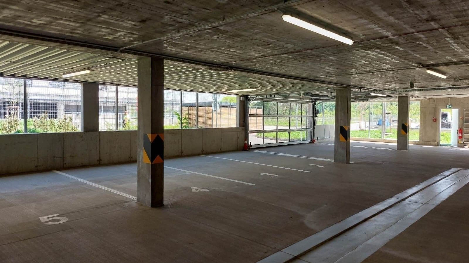 Pronájem garáže 12 m², Sedlářova, Praha, Praha Pronájem garáže 12 m², Sedlářova, Praha, Praha