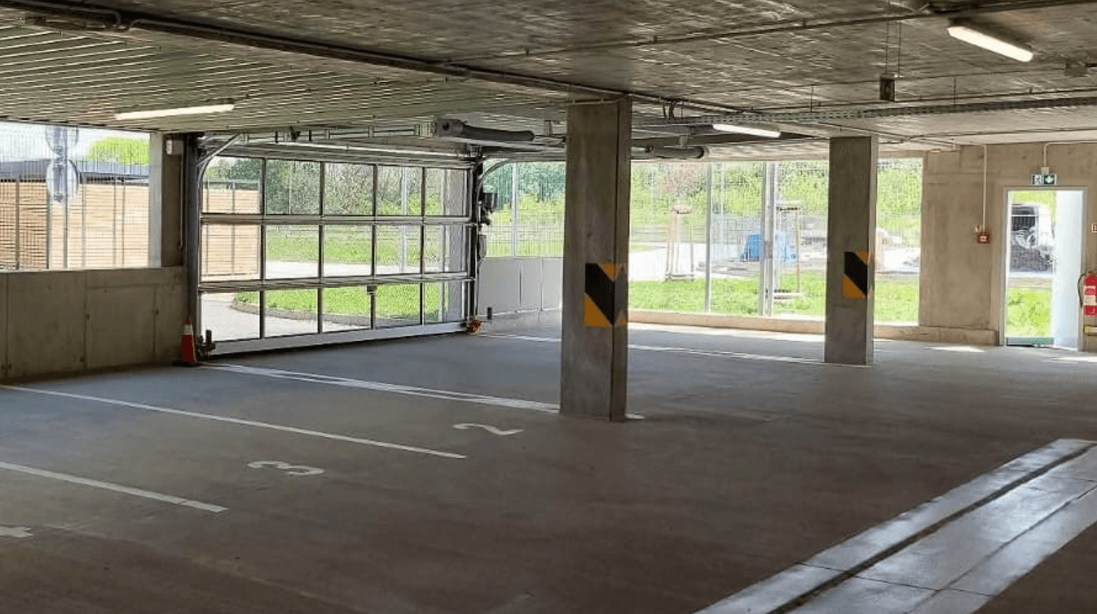 Pronájem garáže 12 m², Sedlářova, Praha, Praha Pronájem garáže 12 m², Sedlářova, Praha, Praha