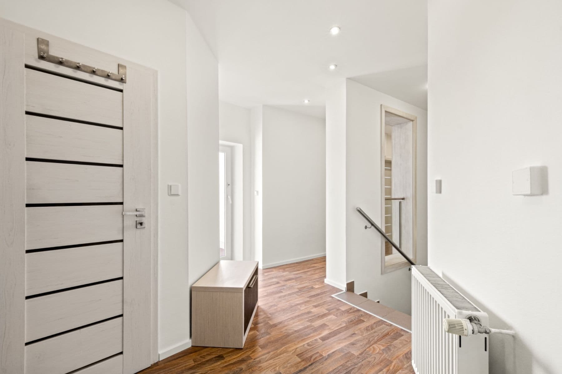 Pronájem bytu 3+1 144 m², Osvoboz. pol. vězňů, Kladno, Středočeský kraj Pronájem bytu 3+1 144 m², Osvoboz. pol. vězňů, Kladno, Středočeský kraj