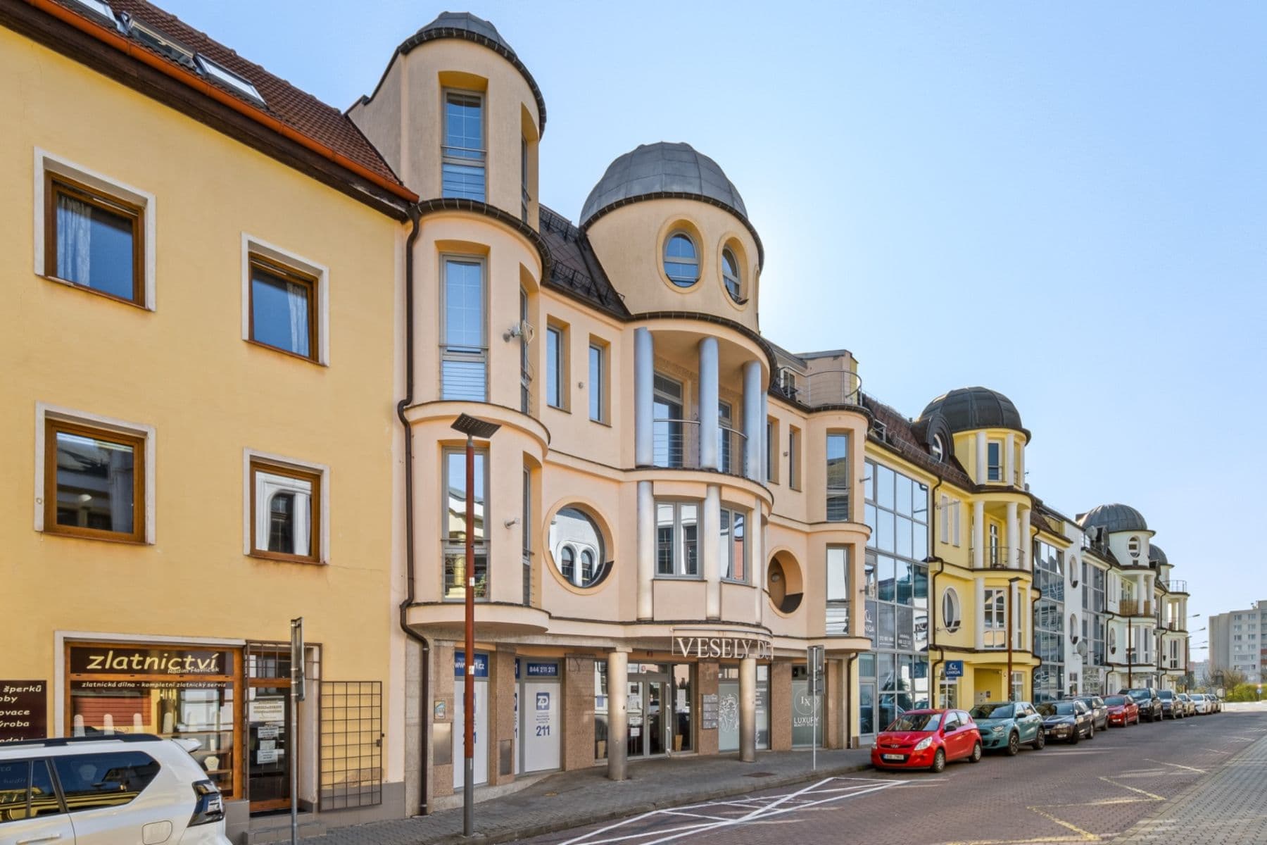 Pronájem bytu 3+1 144 m², Osvoboz. pol. vězňů, Kladno, Středočeský kraj Pronájem bytu 3+1 144 m², Osvoboz. pol. vězňů, Kladno, Středočeský kraj