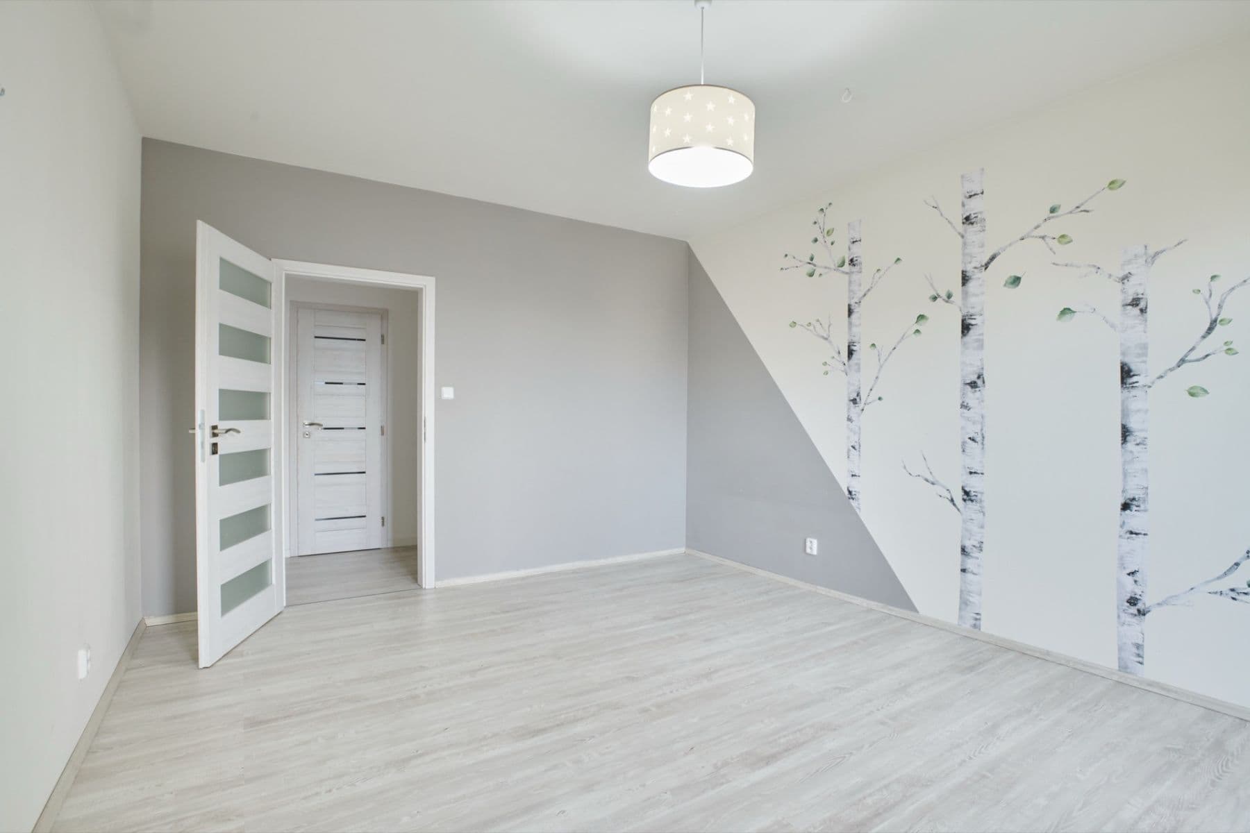 Pronájem bytu 3+1 95 m², Hyacintová, Praha, Praha Pronájem bytu 3+1 95 m², Hyacintová, Praha, Praha