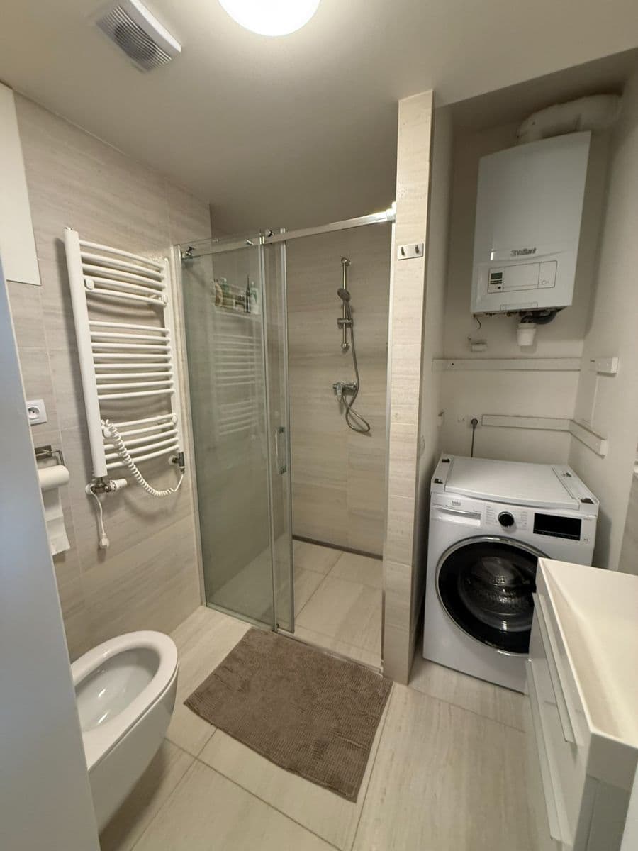 Pronájem bytu 2+1 60 m², Dělnická, Praha, Praha Pronájem bytu 2+1 60 m², Dělnická, Praha, Praha