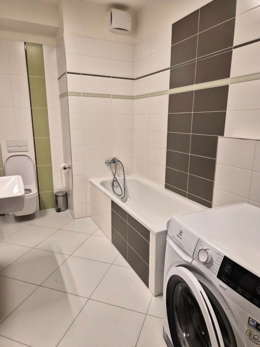 Pronájem bytu 2+kk 52 m², Vítové, Praha, Praha Pronájem bytu 2+kk 52 m², Vítové, Praha, Praha