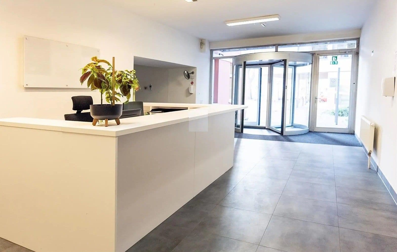 Pronájem kanceláře 35 m², Strakonická, Praha, Praha Pronájem kanceláře 35 m², Strakonická, Praha, Praha