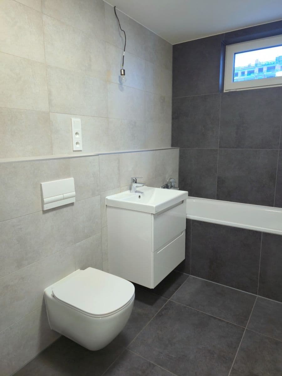 Pronájem bytu 2+kk 45 m², Františka Štěpánka, Praha, Praha Pronájem bytu 2+kk 45 m², Františka Štěpánka, Praha, Praha