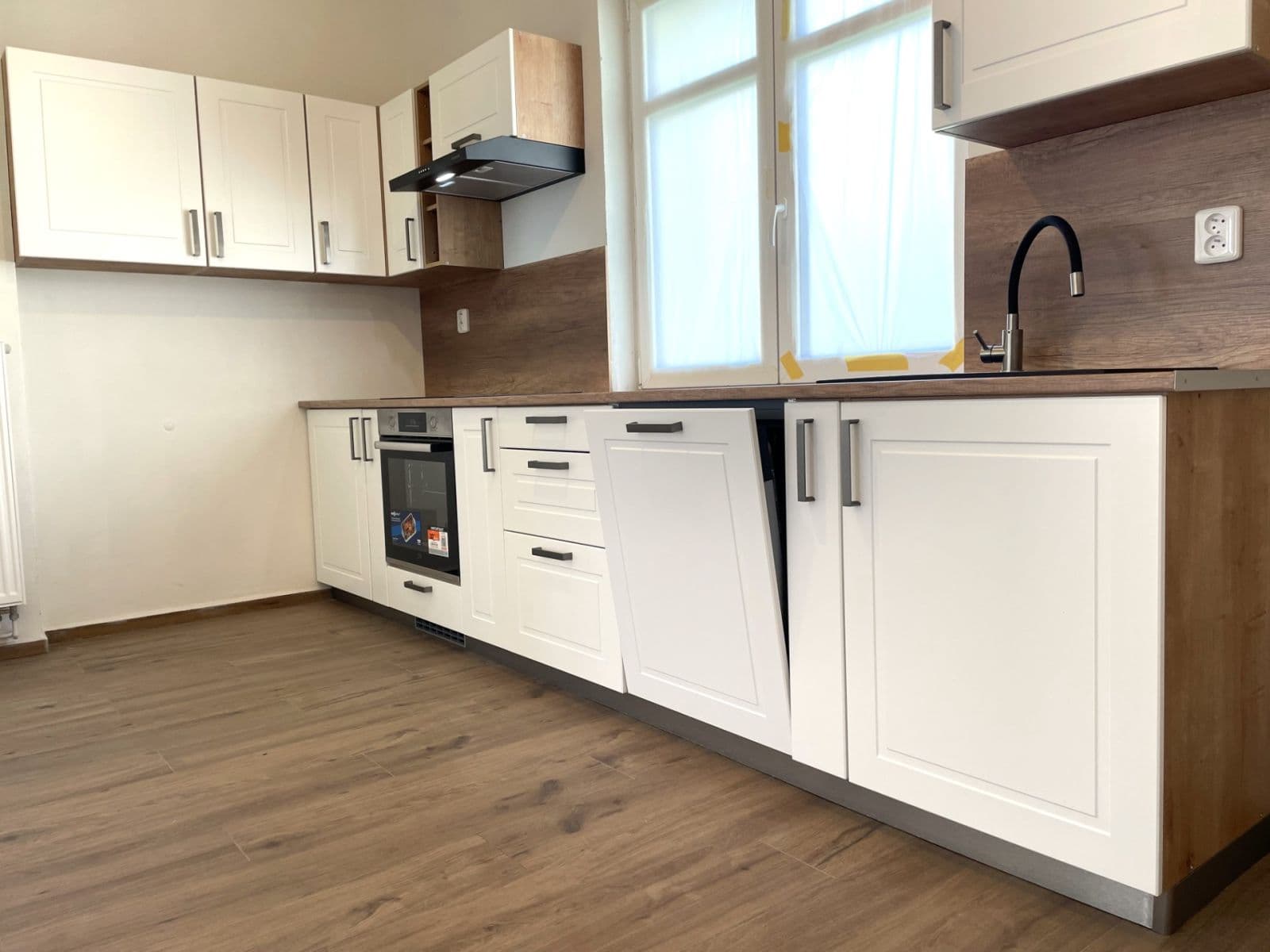 Pronájem bytu 2+kk 70 m², Krokova, Ostrava, Moravskoslezský kraj Pronájem bytu 2+kk 70 m², Krokova, Ostrava, Moravskoslezský kraj