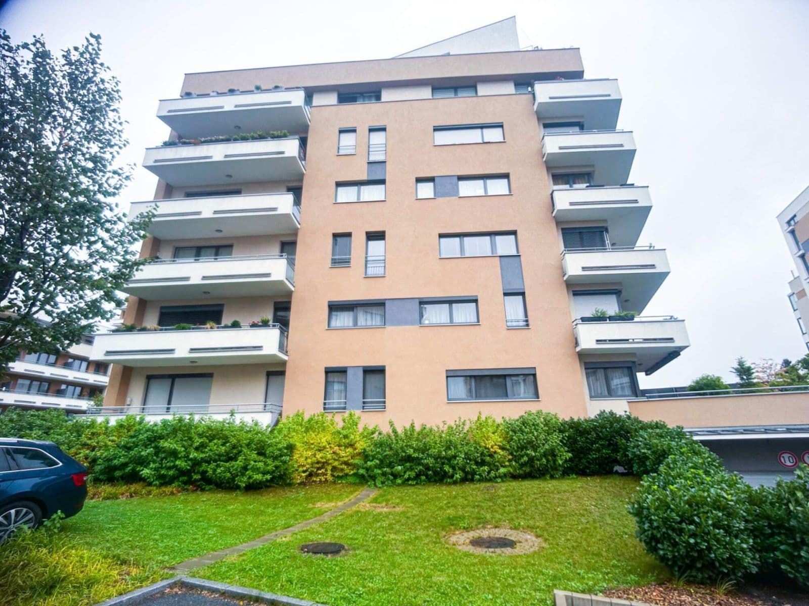 Pronájem bytu 2+kk 56 m², Kramperova, Praha, Praha Pronájem bytu 2+kk 56 m², Kramperova, Praha, Praha