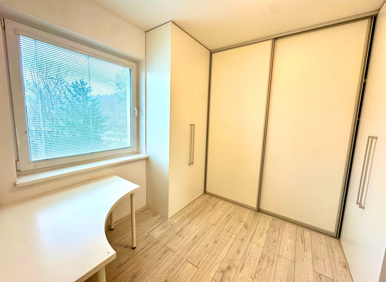 Pronájem bytu 3+1 71 m², Nové Mesto, Bratislavský kraj Pronájem bytu 3+1 71 m², Nové Mesto, Bratislavský kraj