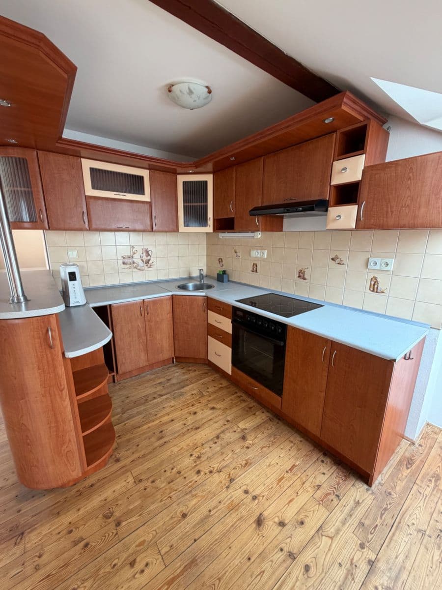 Pronájem nebytového prostoru 72 m², Dvořákova, Vyškov, Jihomoravský kraj Pronájem nebytového prostoru 72 m², Dvořákova, Vyškov, Jihomoravský kraj